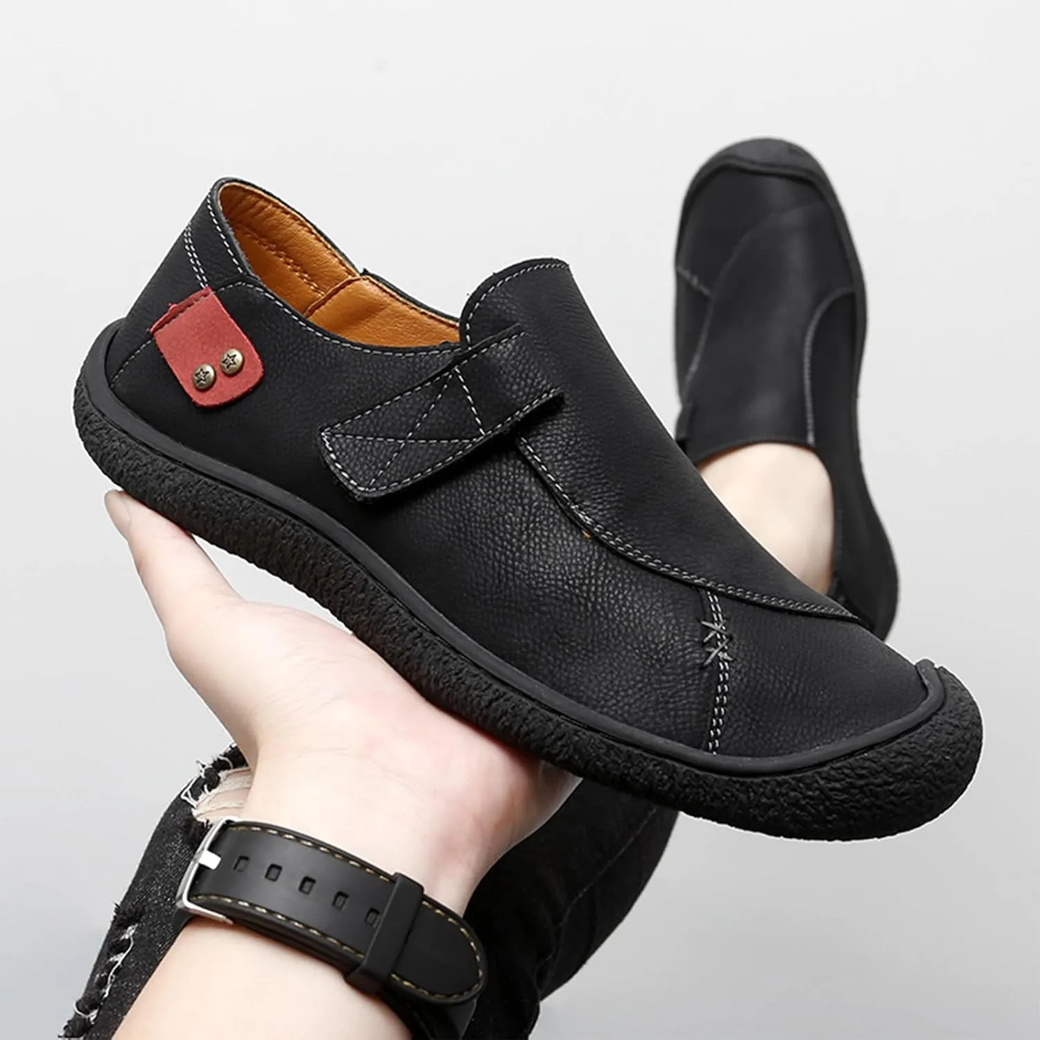 Mens Leather Slip On Loafers Comfortable Lightweight Flat Driving Loafers Fashion Hook Loop Anti-Collision Toe Walking Boat Shoes